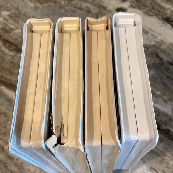 Family Movie VHS tapes: Free Willy,  Chicken Run, Babe & Babe Pig in the City. - Picture 6 of 8